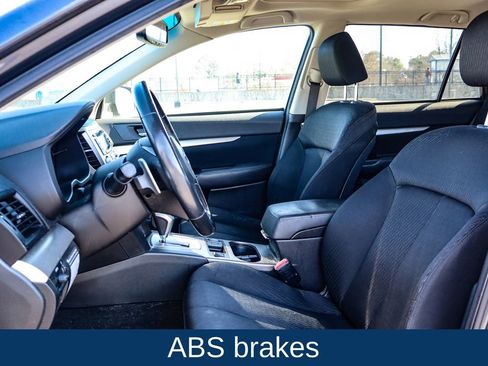 Used 2012 Subaru Outback 2.5i Premium image 10