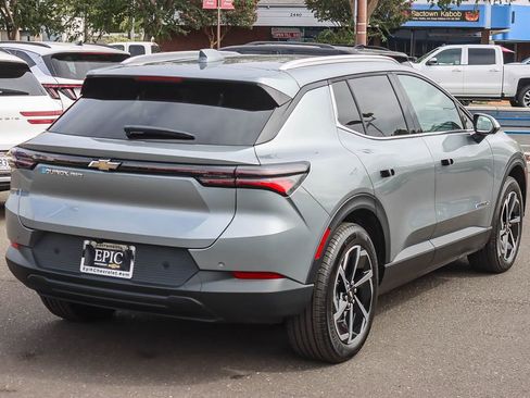 Used 2026 Chevrolet Equinox EV LT image 4