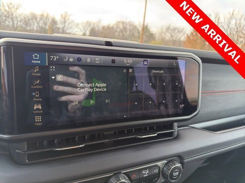 Used 2025 Jeep Wrangler Unlimited Rubicon image 15