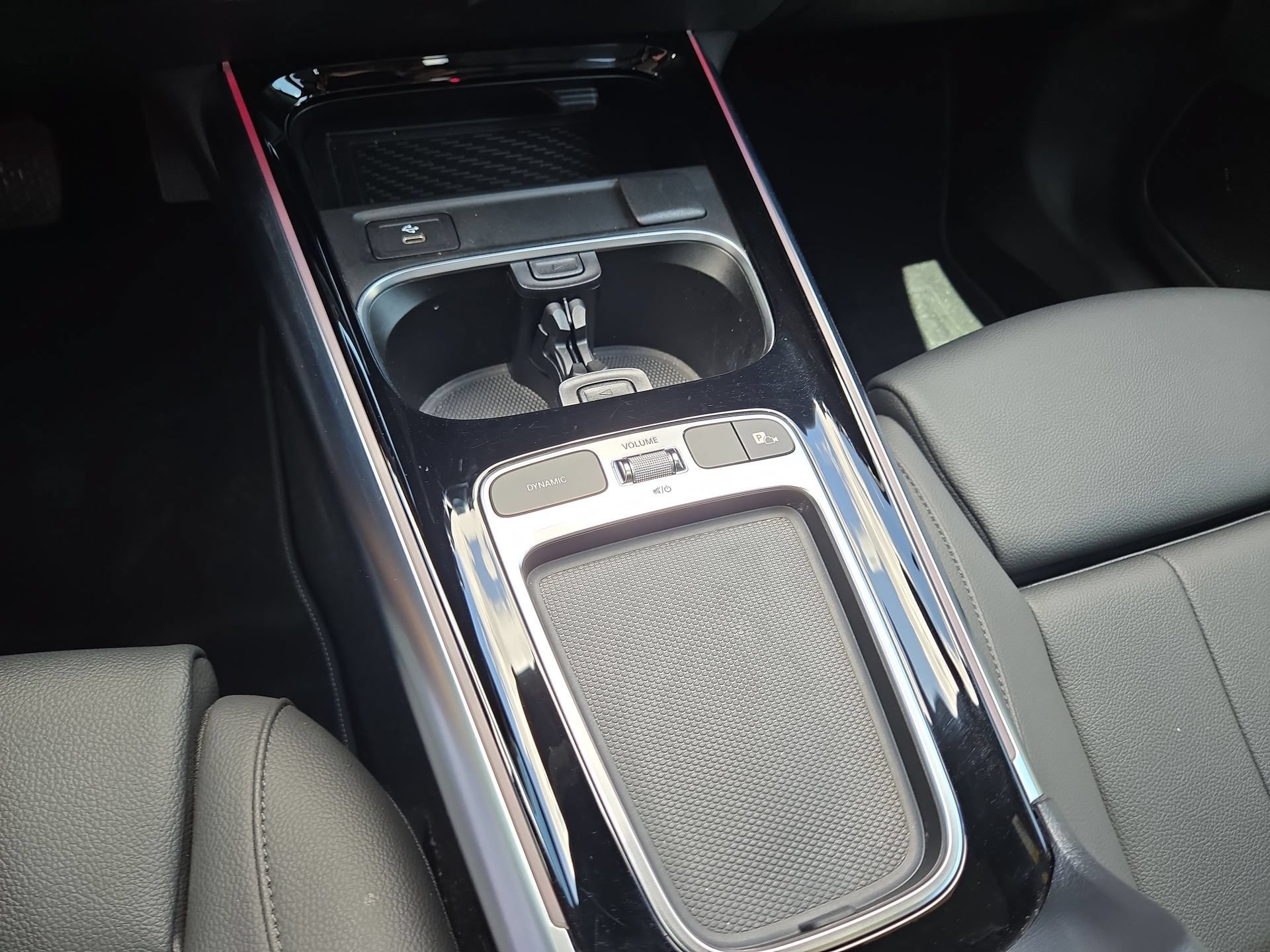 Certified 2025 Mercedes-Benz GLA 250 image 22