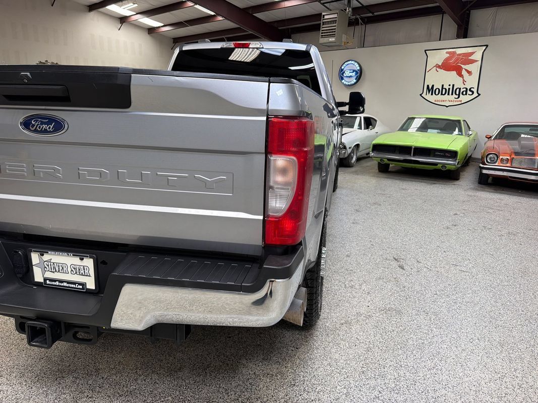 Used 2022 Ford F350 XLT AWD/4WD image 16