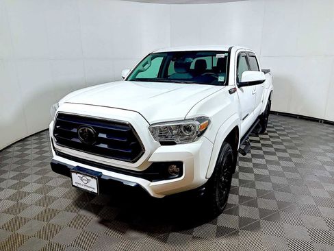 Used 2021 Toyota Tacoma SR5 image 3