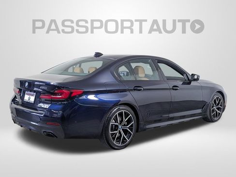 Certified 2022 BMW 530i xDrive w/ M Sport Package image 6