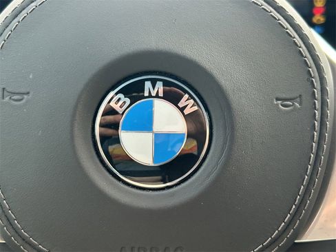 Used 2024 BMW X5 xDrive40i w/ M Sport Package image 44