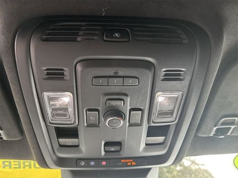 Used 2023 Cadillac Escalade ESV V image 19