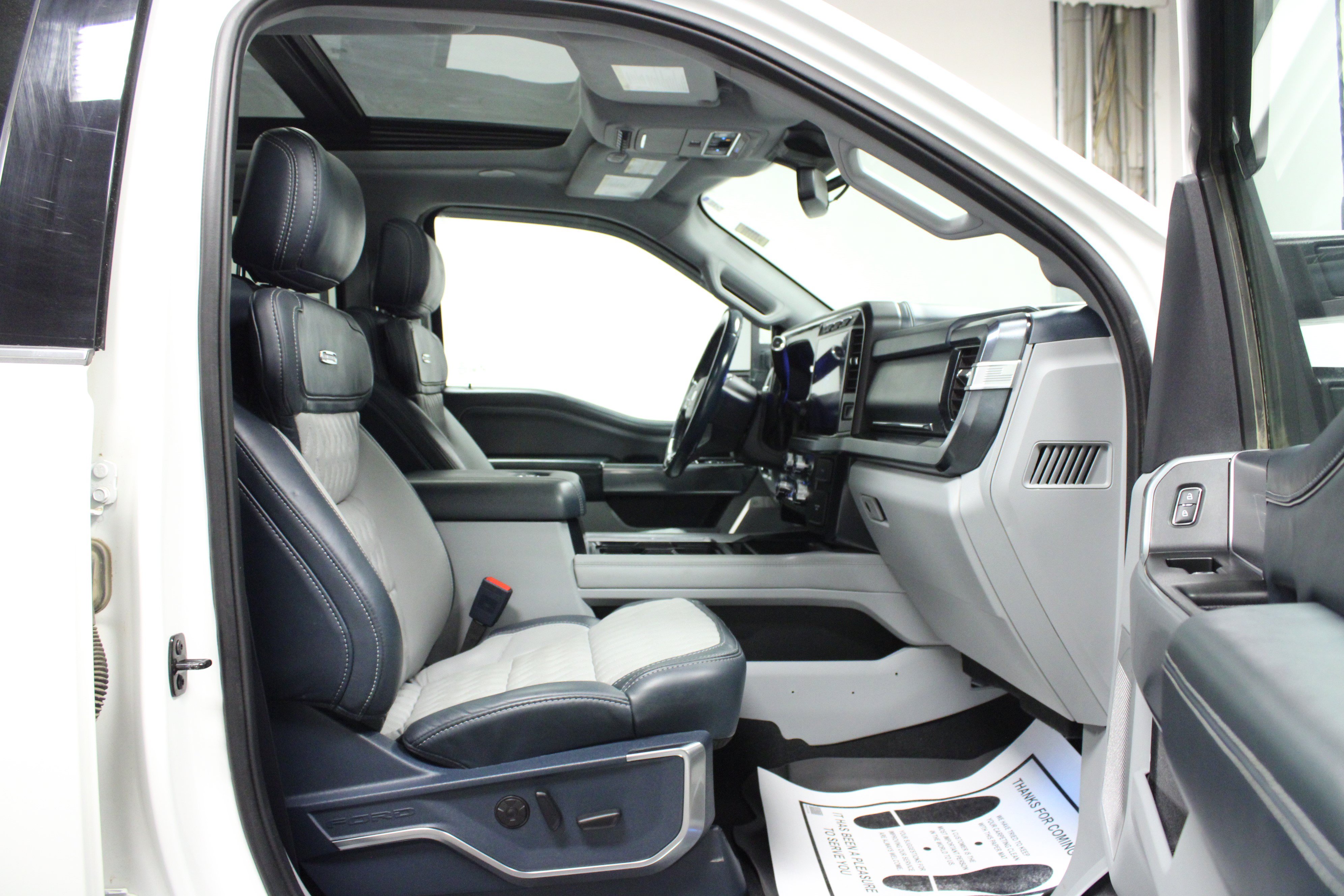 Used 2024 Ford F250 Limited w/ FX4 Off-Road Package AWD/4WD image 16
