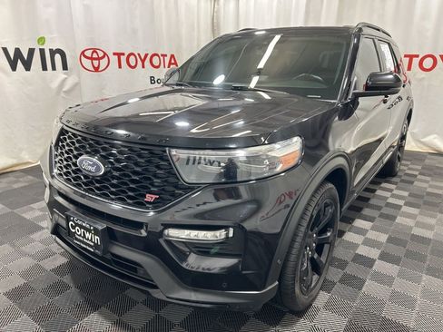 Used 2021 Ford Explorer ST w/ Equipment Group 401A image 3