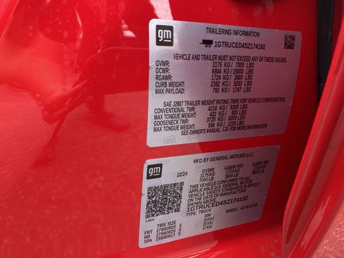 New 2025 GMC Sierra 1500 Elevation image 58