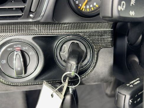 Certified 2016 Porsche 911 GT3 RS image 24