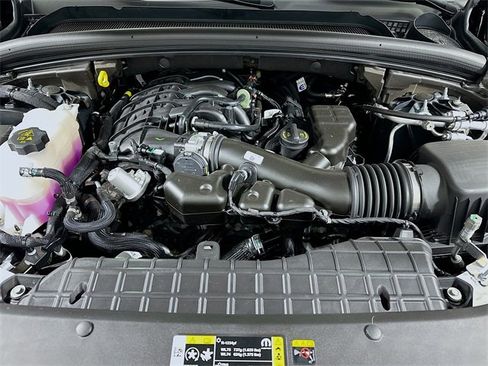 New 2025 Jeep Grand Cherokee Limited w/ Luxury Tech Group II image 18