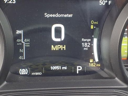 Certified 2025 Jeep Wrangler Unlimited Rubicon 4xe w/ Convenience Group AWD/4WD image 21