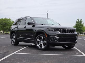 Used 2023 Jeep Grand Cherokee Limited AWD/4WD video 2