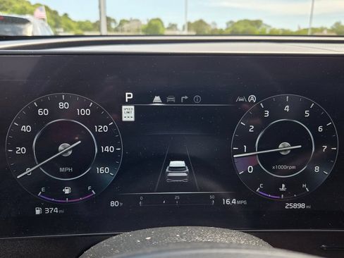 Used 2025 Kia Sportage X-Pro AWD/4WD image 18