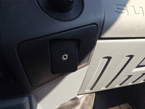 Used 2015 Ford F350 XL w/ Power Equipment Group image 30