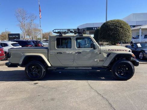 Used 2020 Jeep Gladiator Mojave image 2