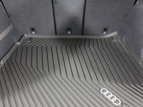 Used 2025 Audi Q5 Premium Plus AWD/4WD image 25