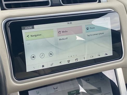 Used 2021 Land Rover Range Rover image 13