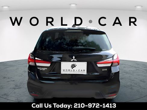 Used 2023 Mitsubishi Outlander Sport LE image 6