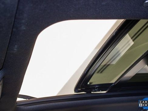 Certified 2025 Cadillac XT5 Premium Luxury image 19