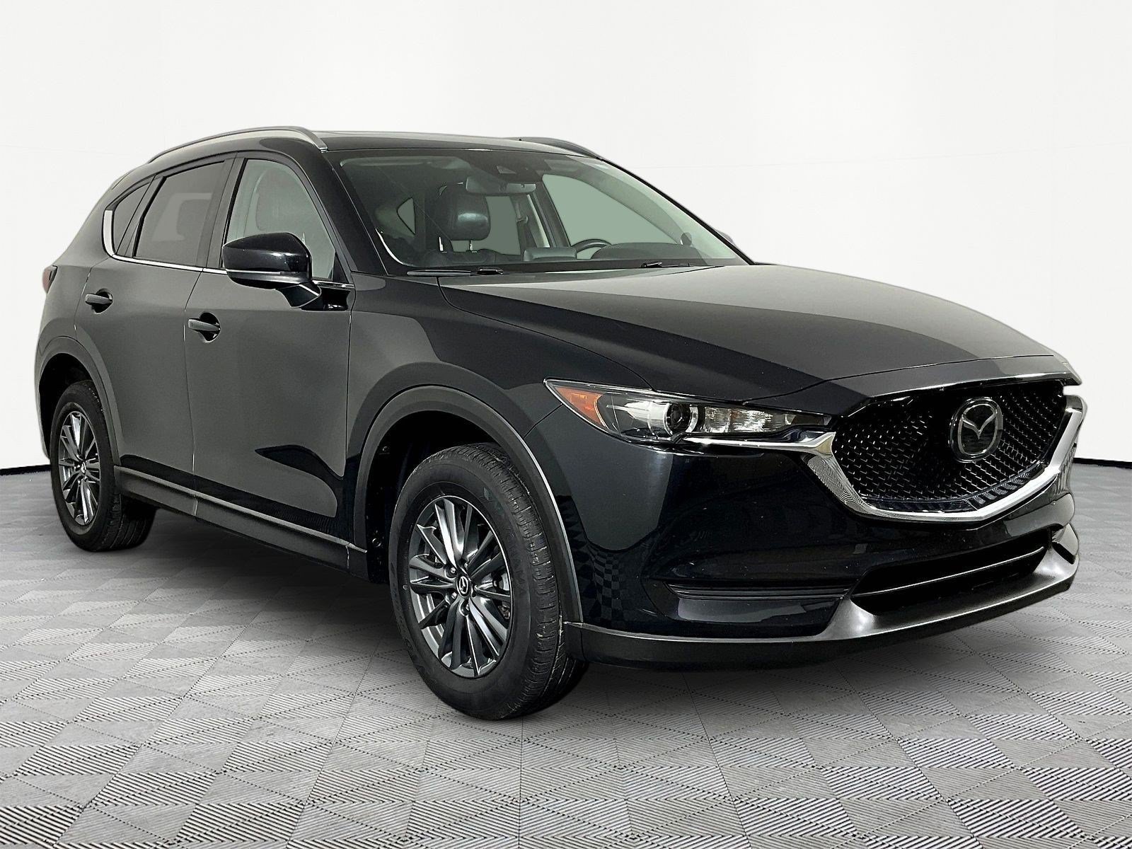 Used 2019 MAZDA CX-5 Touring AWD/4WD image 3