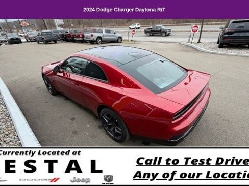 Used 2024 Dodge Charger Daytona R/T w/ Plus Group AWD/4WD image 18