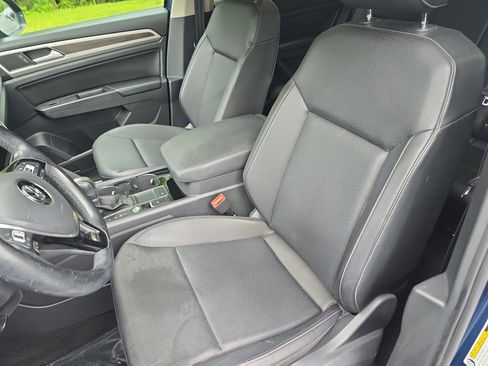 Used 2018 Volkswagen Atlas SEL w/ R-Line Package FWD image 15