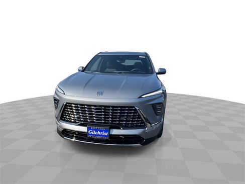 New 2026 Buick Enclave Avenir w/ Super Cruise Package image 3