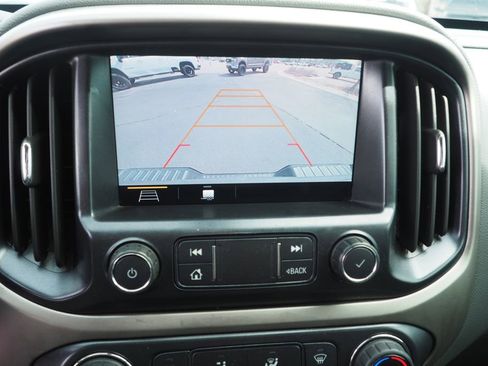 Used 2019 Chevrolet Colorado Z71 image 26