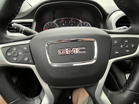 Used 2023 GMC Acadia SLT w/ Preferred Package AWD/4WD image 23