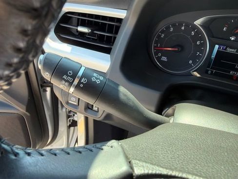 Used 2018 GMC Acadia SLT AWD/4WD image 27