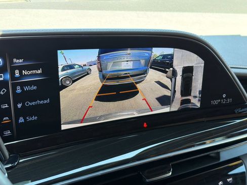 Used 2021 Cadillac Escalade Sport w/ Driver Assist Tech Package AWD/4WD image 26