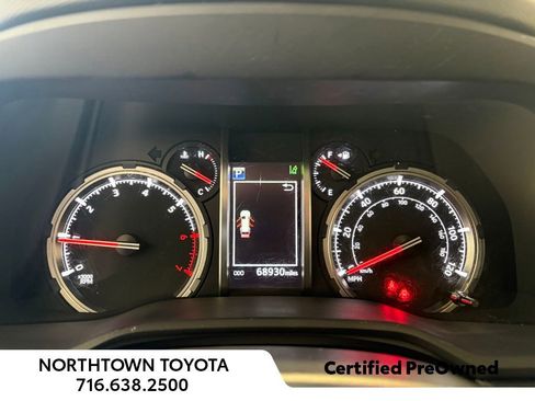 Used 2021 Toyota 4Runner Nightshade AWD/4WD image 17