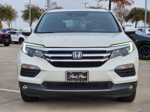 Used 2018 Honda Pilot Elite image 8