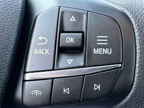 Used 2025 Ford Escape Active FWD image 12
