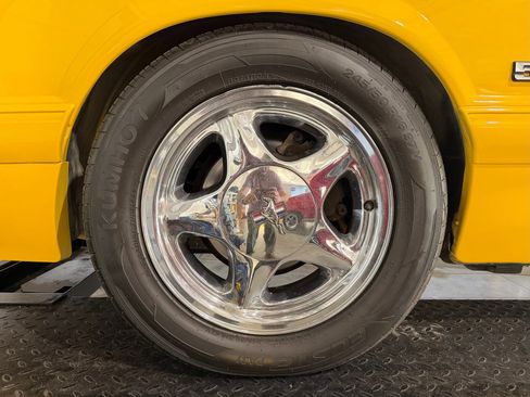 Used 1993 Ford Mustang LX image 83