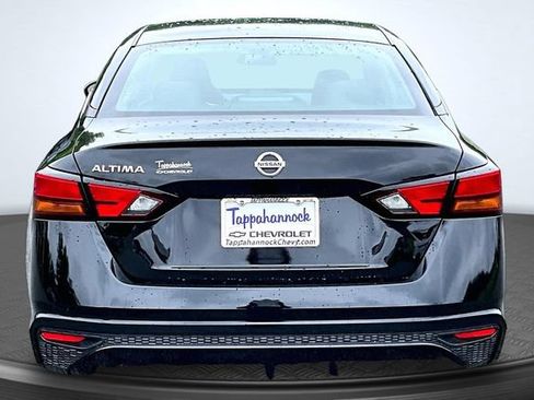 Used 2022 Nissan Altima 2.5 S FWD image 5