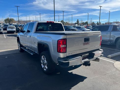 Used 2018 GMC Sierra 2500 SLT w/ Duramax Plus Package image 5
