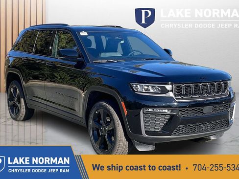 New 2026 Jeep Grand Cherokee Limited w/ Limited Altitude Package RWD image 1