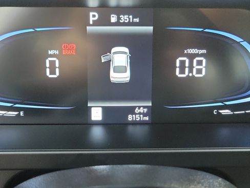 Certified 2025 Hyundai Elantra Sport image 10