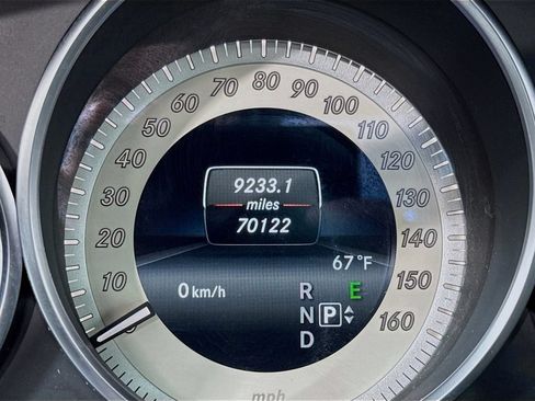 Used 2015 Mercedes-Benz E 400 4MATIC Coupe image 20