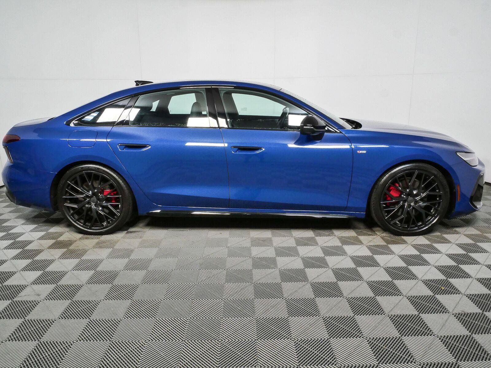 Used 2026 Audi A6 Prestige w/ Prestige Package AWD/4WD image 2