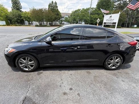 Used 2018 Hyundai Elantra SEL FWD image 5