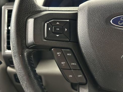 Used 2015 Ford F150 XLT w/ Equipment Group 302A Luxury image 22