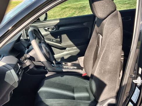 Used 2022 Honda Civic LX image 11