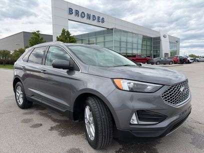 Used 2024 Ford Edge SEL w/ Convenience Package