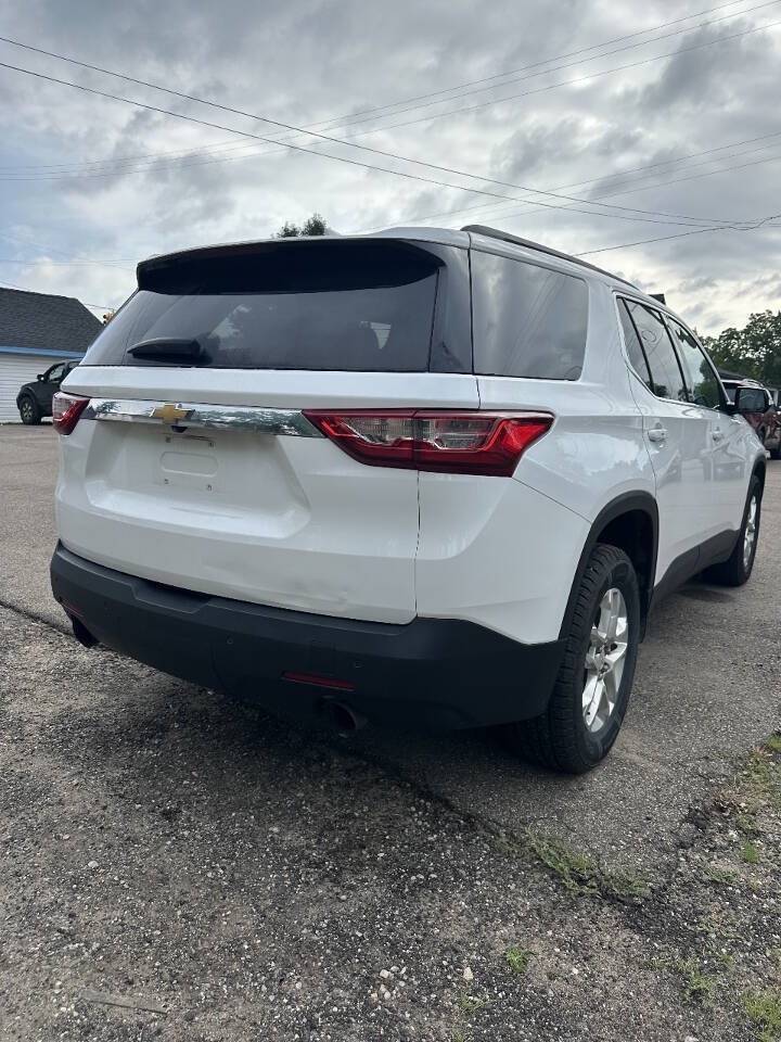 Used 2020 Chevrolet Traverse LT w/ LPO, Floor Liner Package AWD/4WD image 4