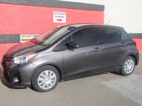 Used 2015 Toyota Yaris L FWD image 6