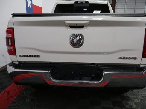 Used 2024 RAM 2500 Laramie w/ Protection Group AWD/4WD image 21