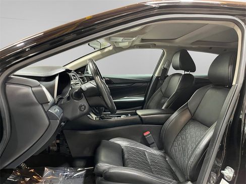 Used 2023 Nissan Maxima Platinum image 24