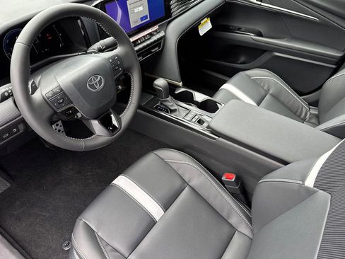 New 2026 Toyota Camry SE FWD image 10